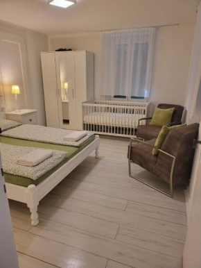 Bastis Central Guesthouse Lucerne City